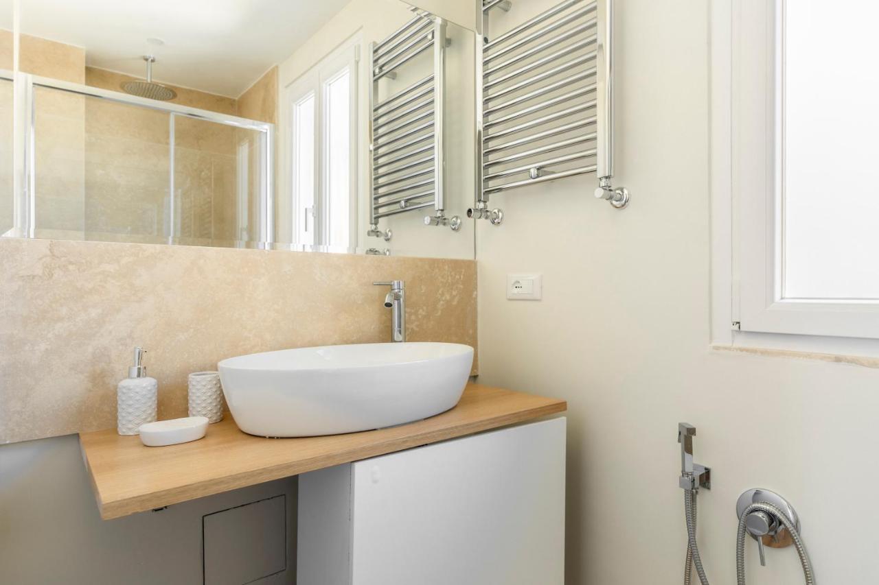 La Dolce Vita - Sunny Penthouse Trastevere Station 100Sqm Roma Eksteriør bilde